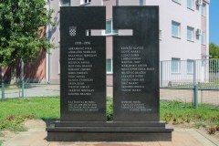 Visnjevac_Spomenik_poginulim_i_nestalim_Hrvatskim_braniteljima_u_Domovinskom_ratu_01_1280x853